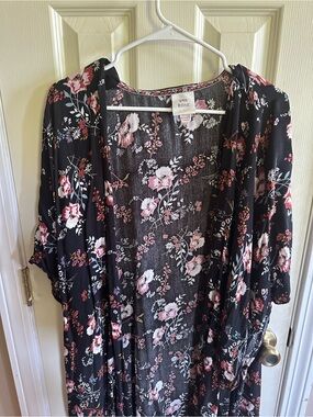 Knox Rose Black Floral Open-Front Kimono